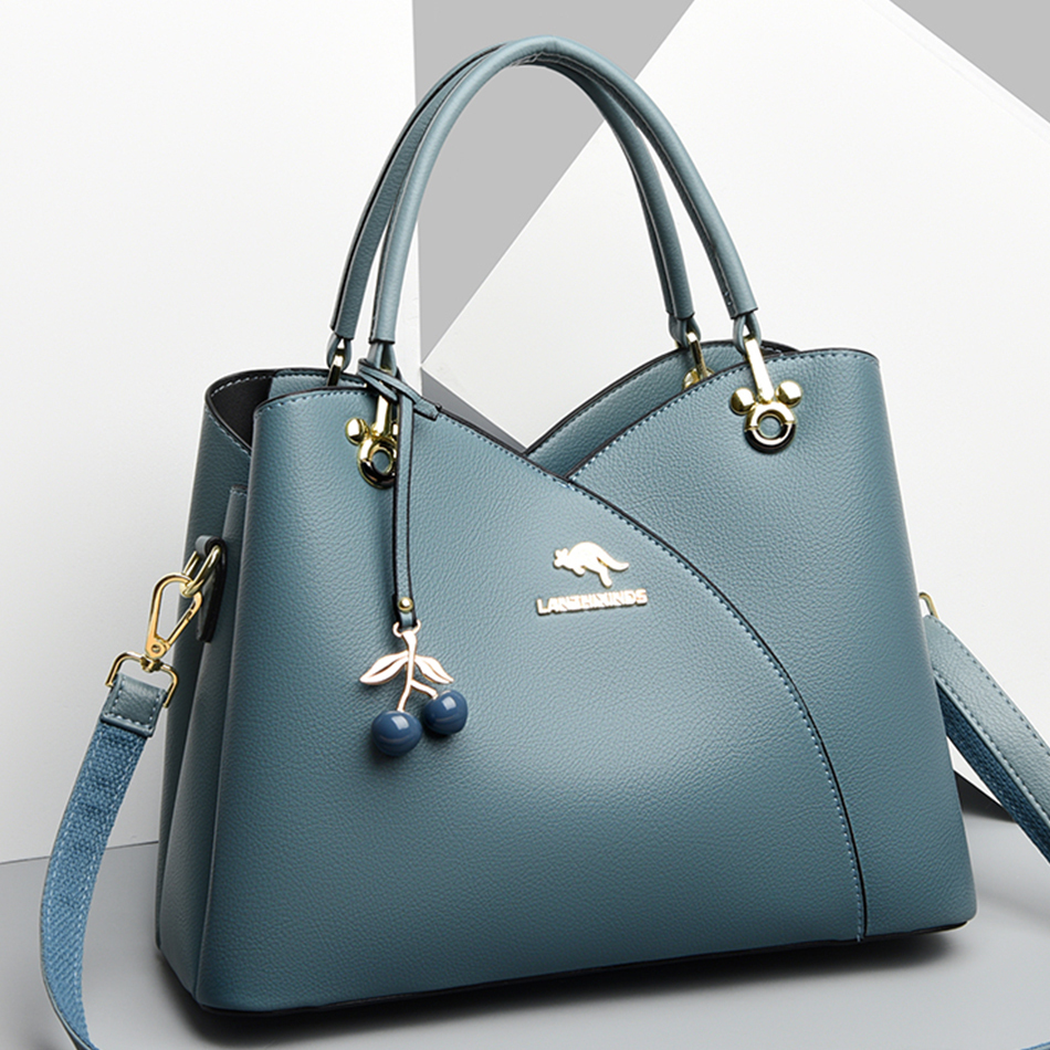 Soft Leather Women's Crossbody Bags Large Capacity Shoulder Handbags Purses with Pendants 2022 Trend Designer Casual Tote Bags