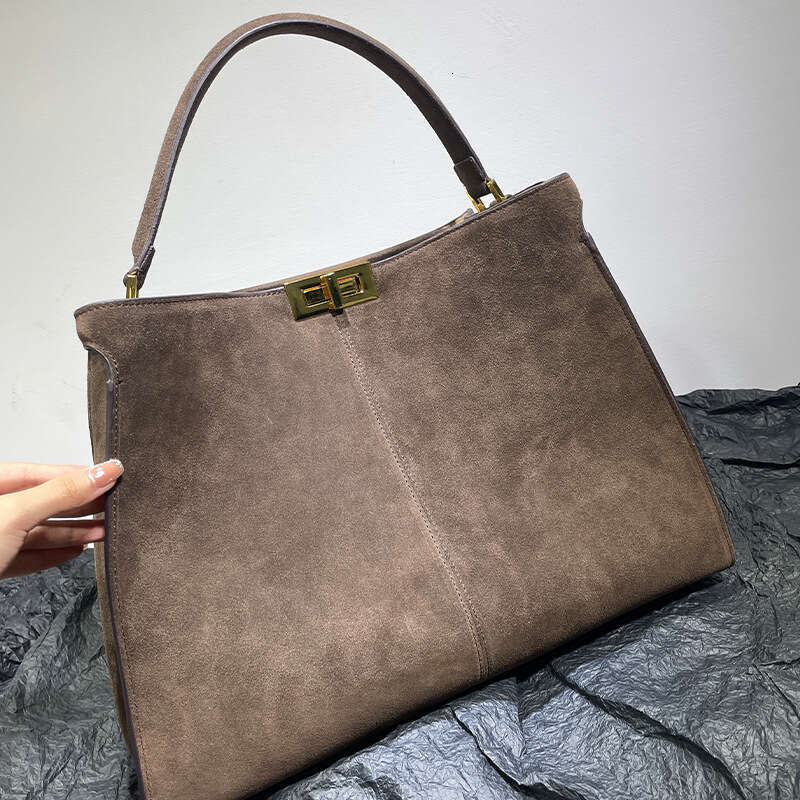 New kitten handbag commuting women's shoulder tote bag large capacity suede leather
