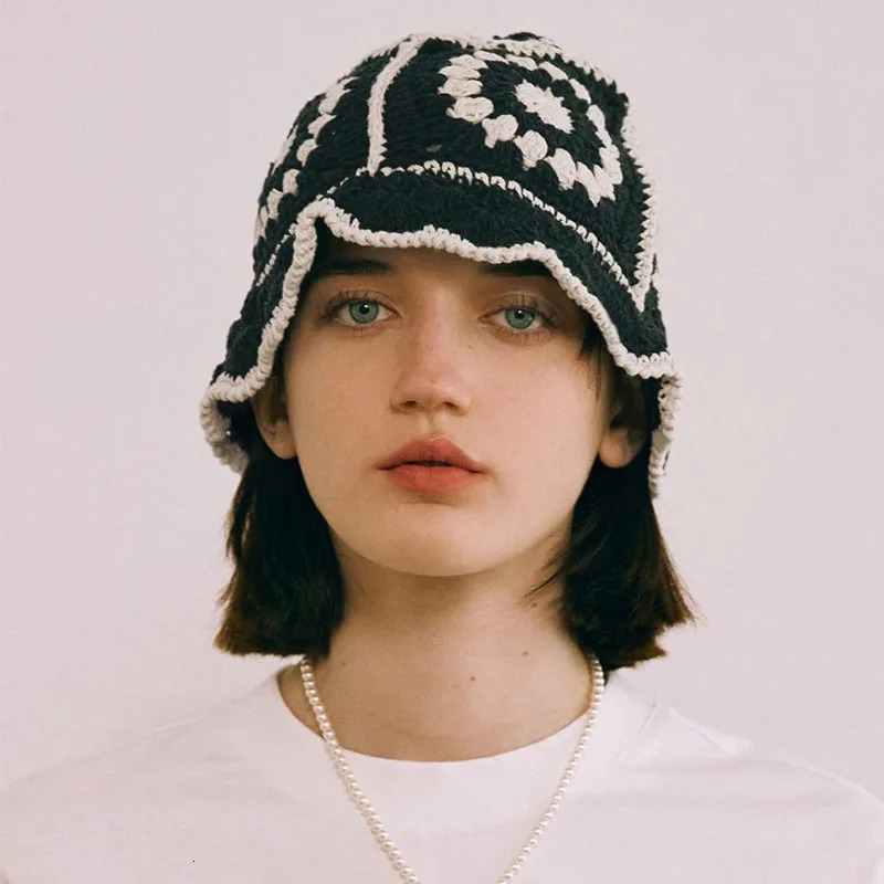 Flower Crochet Bucket Hat Women Summer Handmade Knit Beanies INS y2k Korean Fashion Panama Cap240410