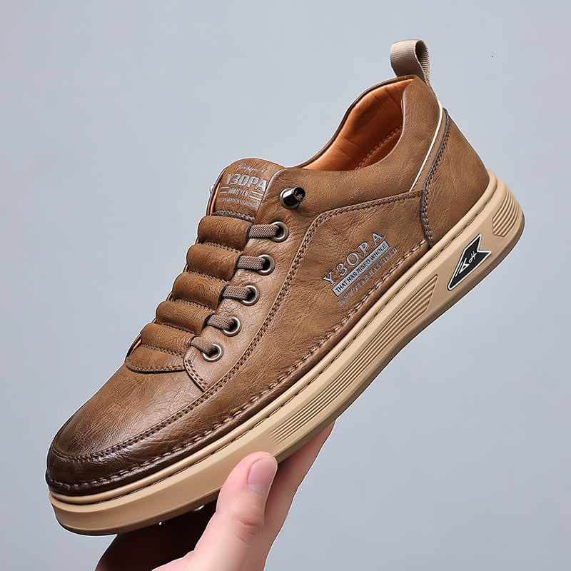 2025 New Designer Casual Leather Men's Single Board Shoes Outdoor Motorcycle Pilot Shoes Trainer Multi Functional Fashion Shoes