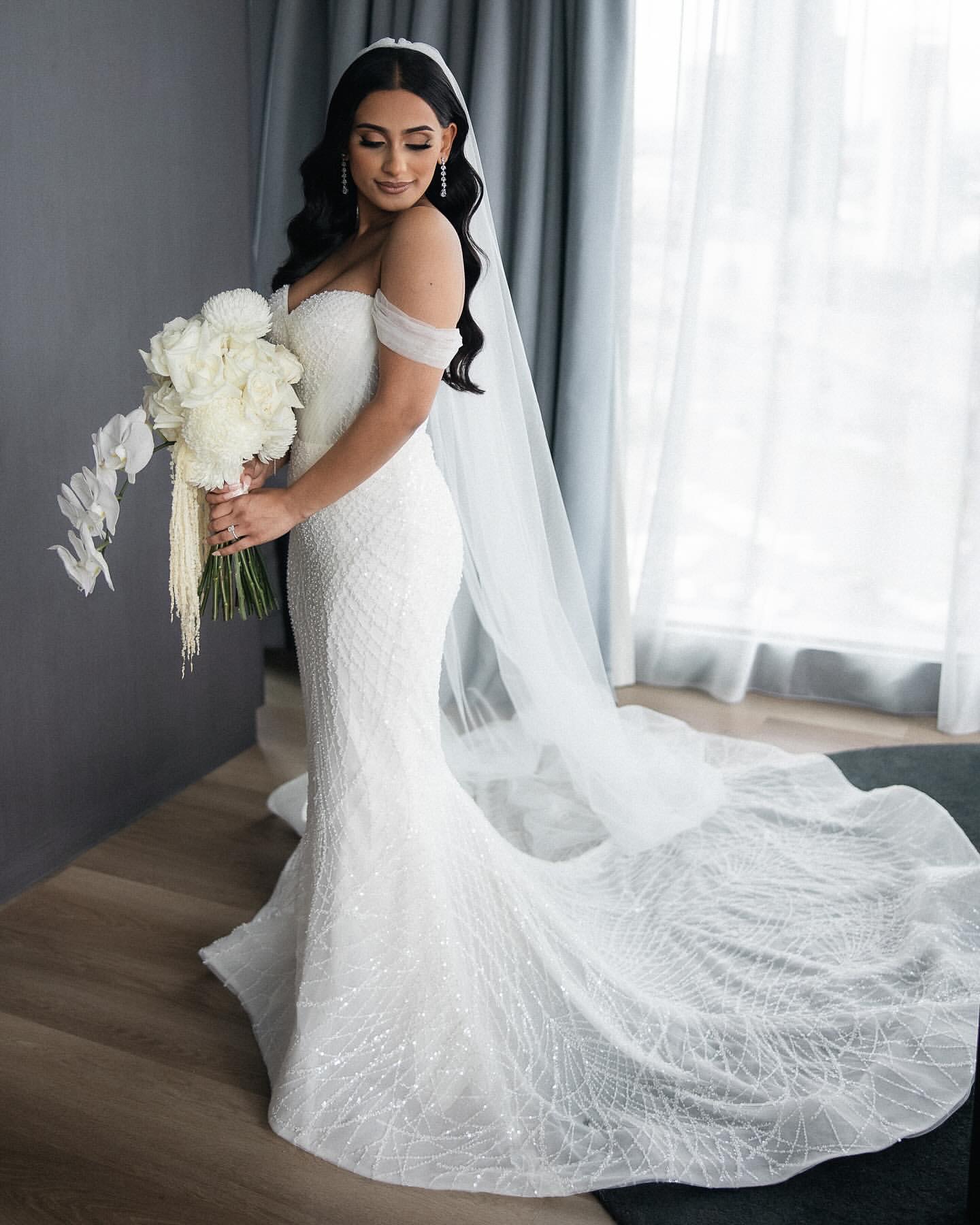 Boho Crystal Mermaid Wedding Dress For Straps Country Wedding Dresses Bridal Gowns Backless Designer Bride Dress 0616