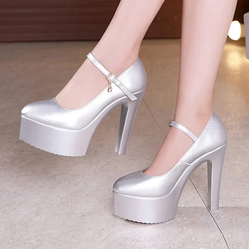 Small Size 32-43 Elegant Shallow Red White Wedding Shoes Platform Pumps Women Block High Herels Shoes for Model Party 241108