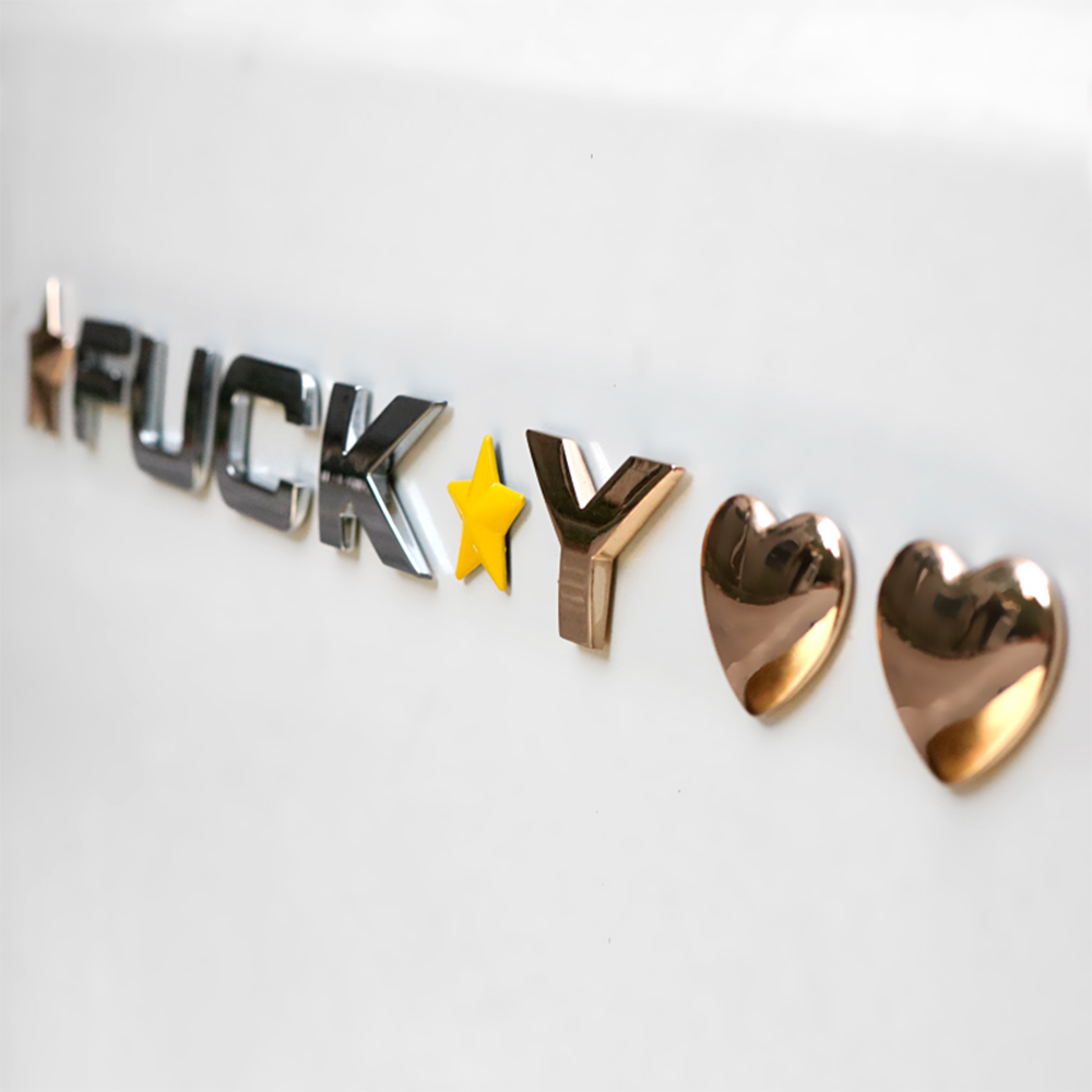 New Alphabet 3D Solid Metal Badge Car Sticker Letters Numbers Logo DIY Decal Emblem Automobiles Accessories Sticker Decoration