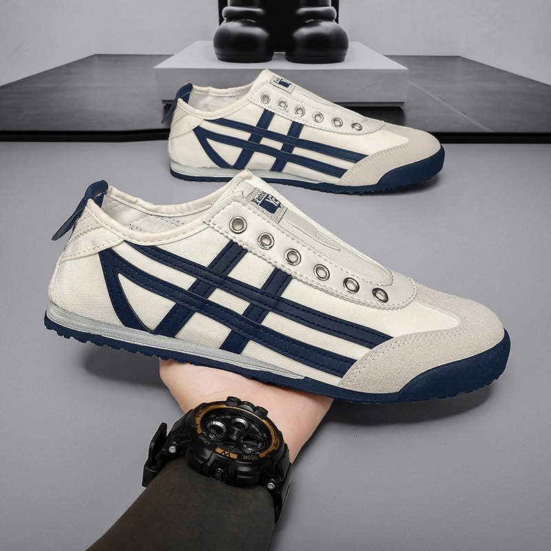 Forrest Gump 2025 New Breathable Men's Step on Lazy Casual Versatile Trendy Sports Soft Sole Shoes