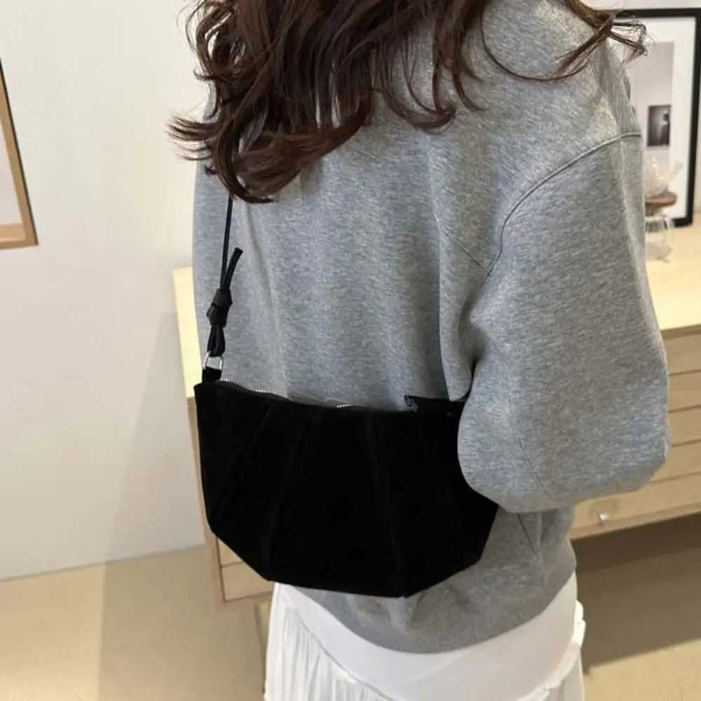 Creative Crossbody Bag Croissant Shoder Bag Small Pack Brown Matte PU Dumplings Bag Solid Color Korean Style Gift Z250514