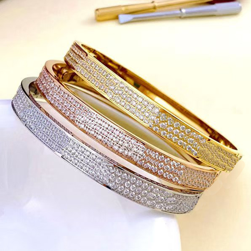 2024 New Full Diamond Crystal Bracelet Brand Classic Designer Bracelet Fashion Cuff Bracelet for Women and Men Wedding Bracelet Jewelry