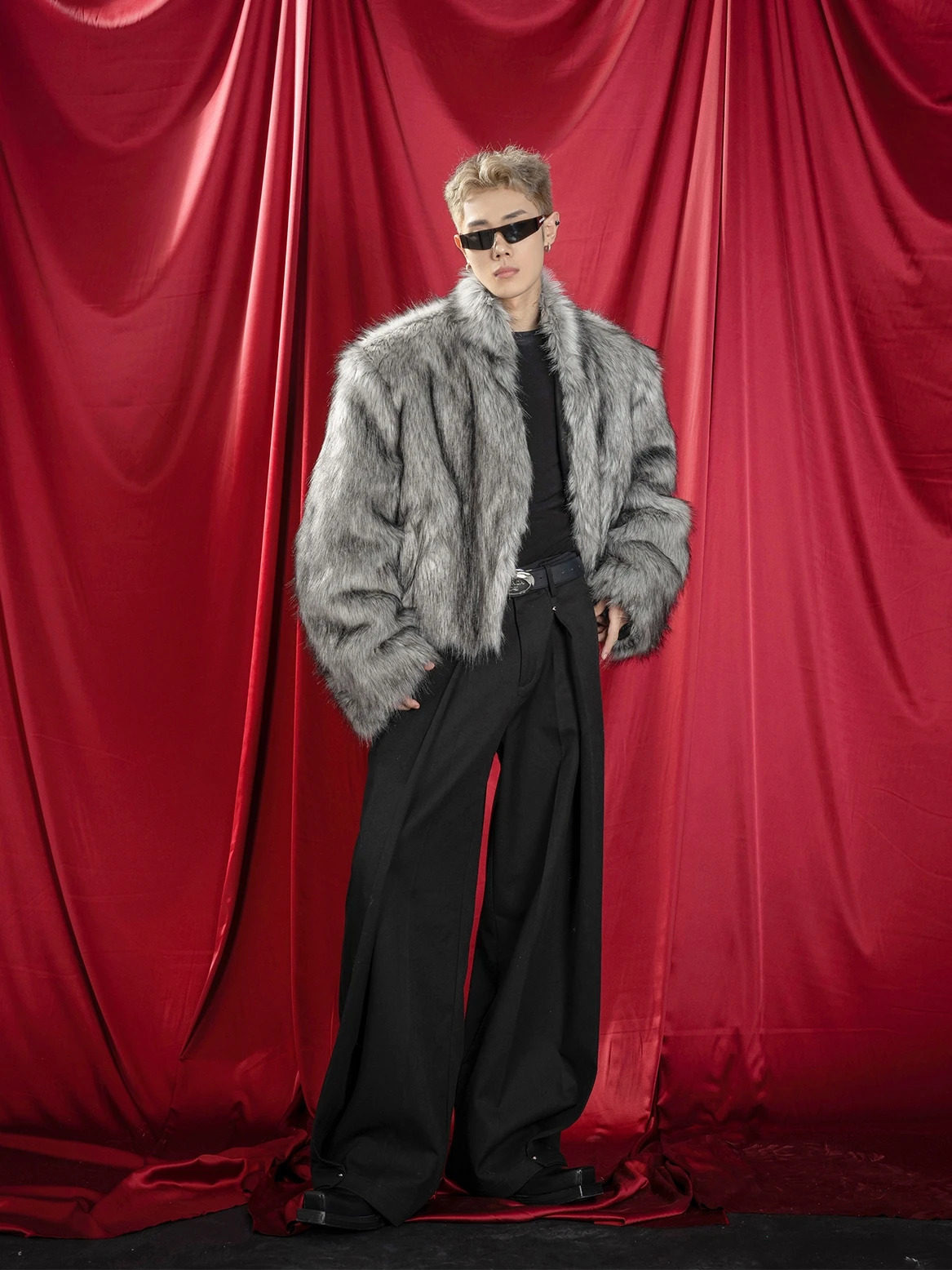 Mens warm and environmentally friendly fur long sleeved jacket for autumn and winter fashion 241108