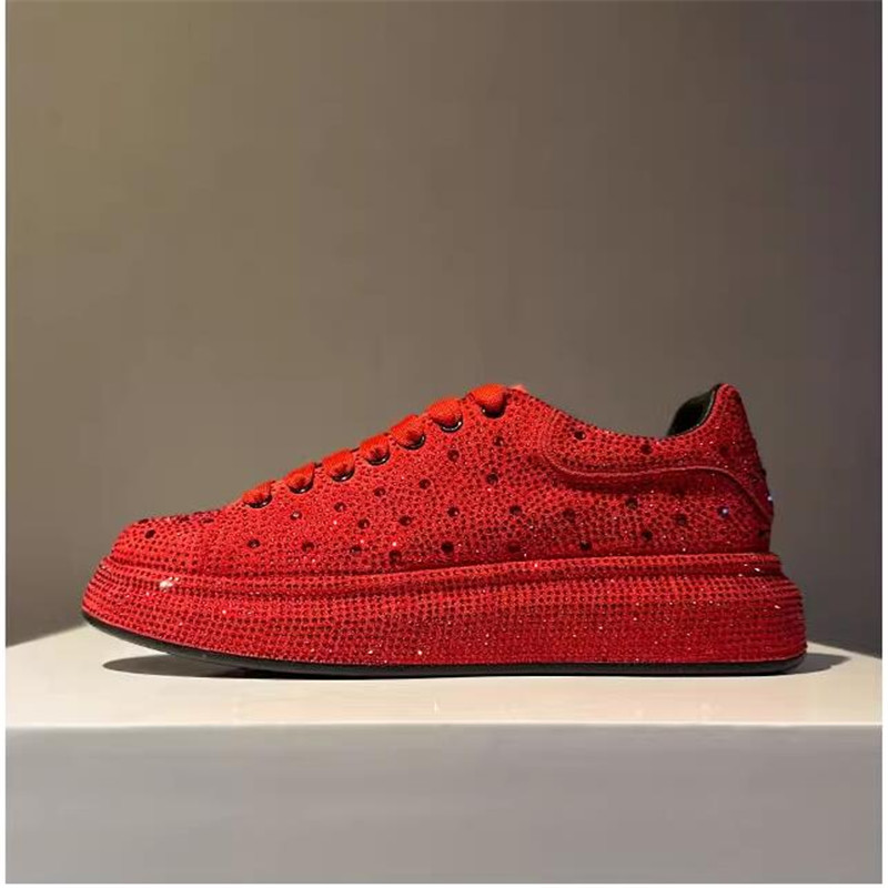 New Men Red Rhinestone Pattern All Match Brand Shoes Causal Flats Loafers Sports Walking Sneakers Zapatos Hombre for Male