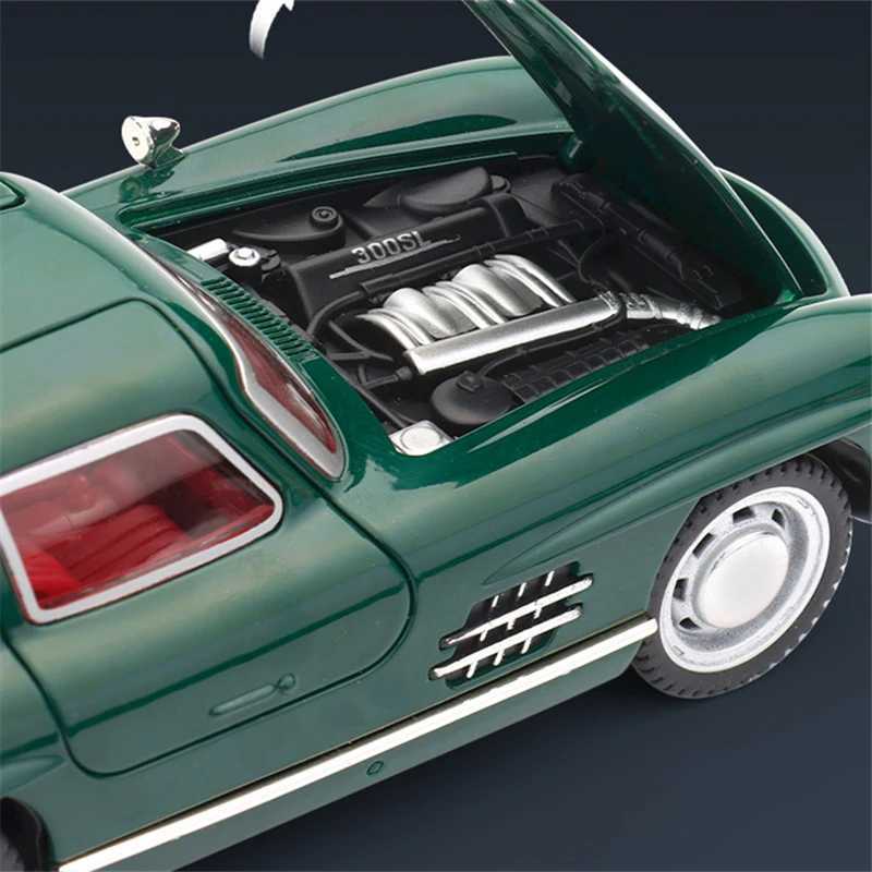 1 32 Benzs 300SL Alloy Car Model Diecasts Metal Classic Vehicles Car Model Simulation Sound Light Collection Childrens Toys GiftXJ241109