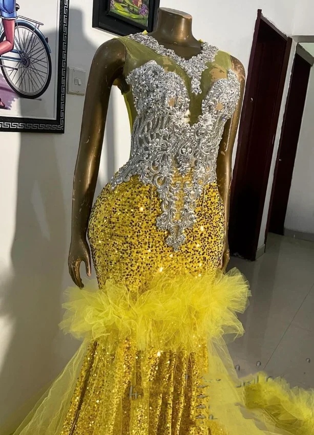 2024 Yellow Elegant Evening Dress Black Women's Gowns Cake Skirt Lace Hem Glitter Sequins Applique Mermaid Floor Length Dresses 0431