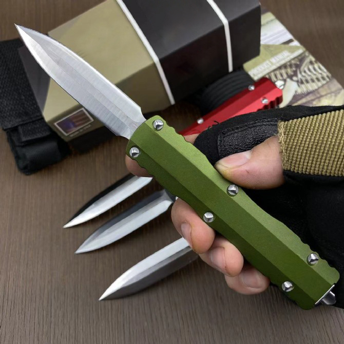 High End Tactical Knife D2 Satin ction Blade CNC Aviation Aluminum Handle Outdoor Camping Hiking EDC Pocket Knives with Retail Box