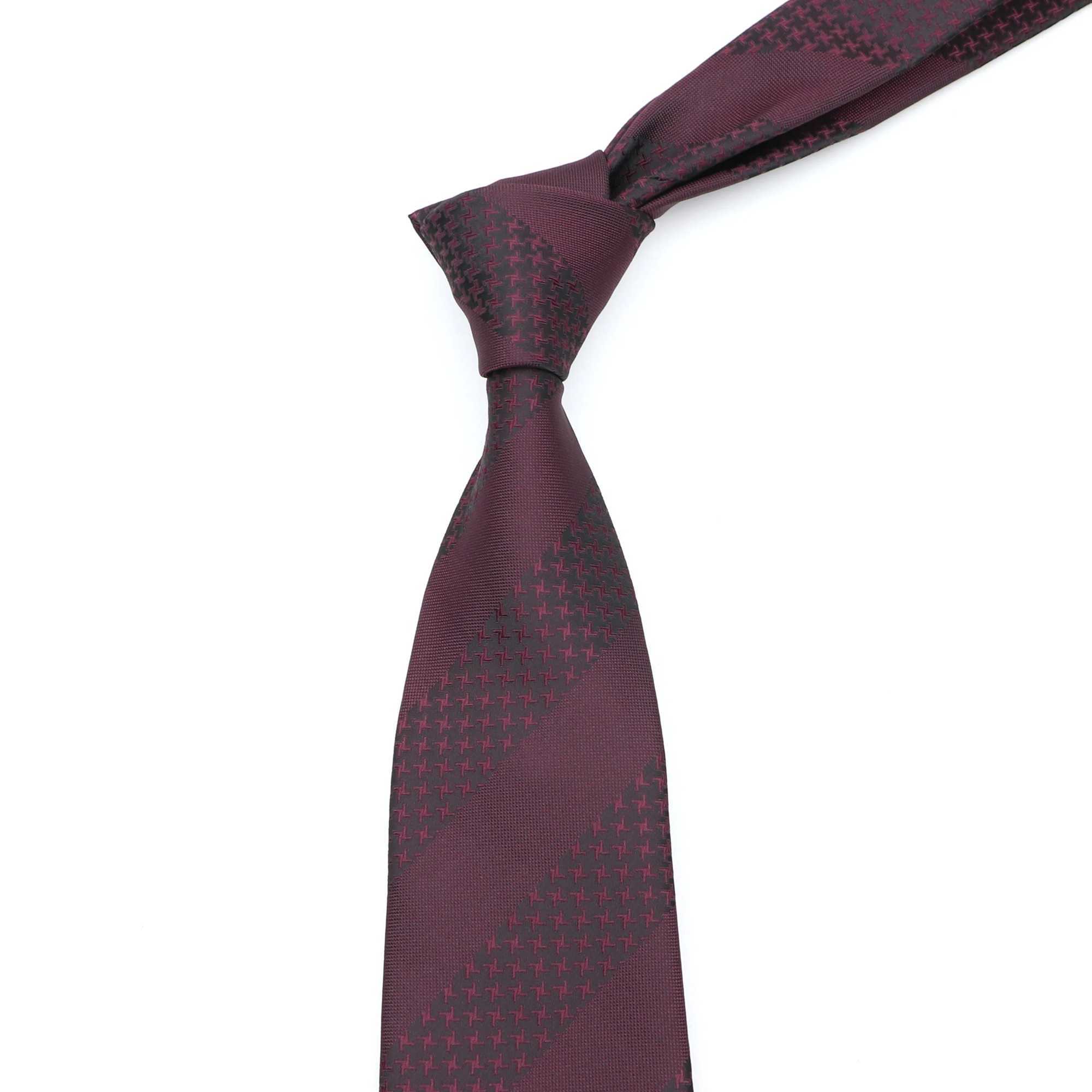 8cm Classic Casual Tie For Men Luxury Plaid Dots Striped Ties Busin Necktie for Men Suit Cravat Wedding Party NecktiesX241111