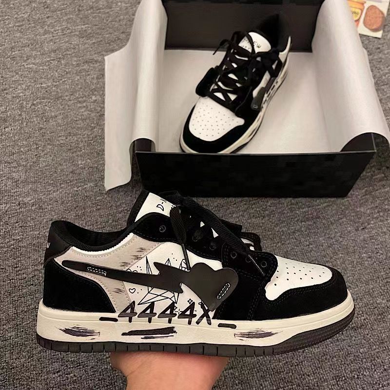 2025 Couple Versatile New Black China-Chic Slate Shoes Small Male Graffiti Casual Sneakers Children