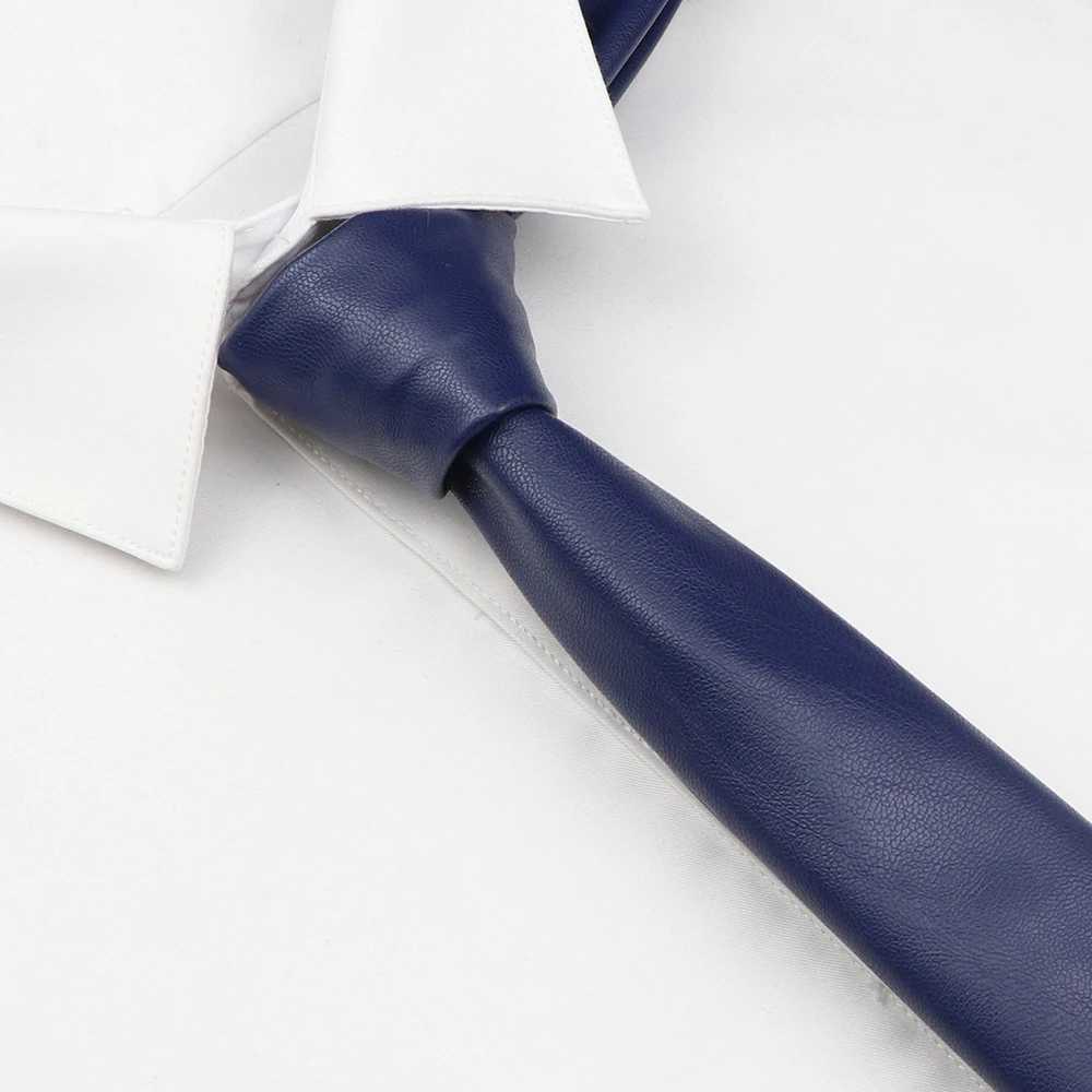 Mens New Novelty PU Leather Ties Casual Solid Colorful Red Black Blue Pink PU Neckties Necktie Wedding Busin Suit Shirt TieX241111