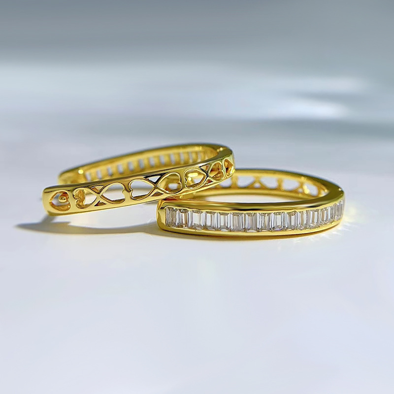 Sterg Sier Clip-On Earrings with Princess Cut Moissanite Dia Gemstones