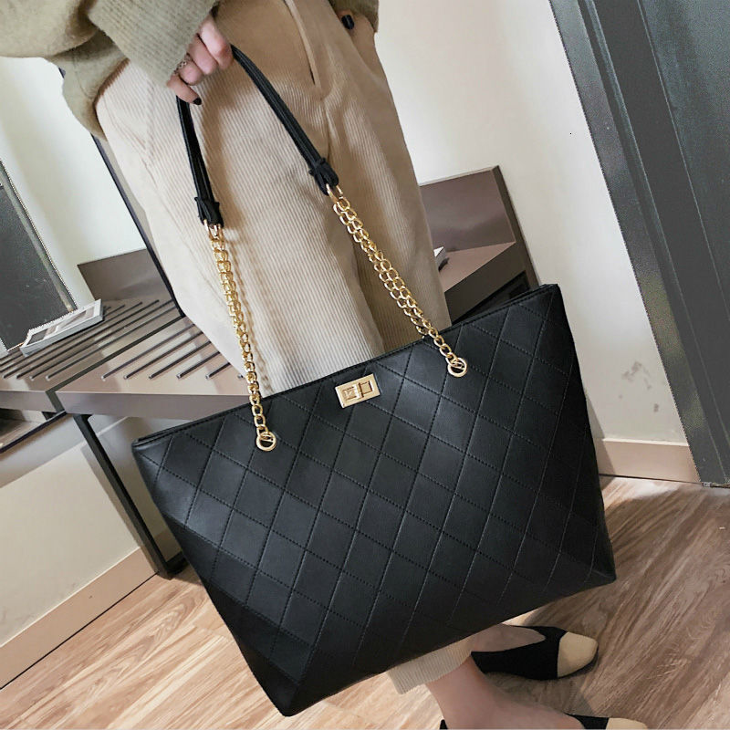 New Versatile Chain Carrying Large Capacity Single Shoulder Designer Tote Bag 250324
