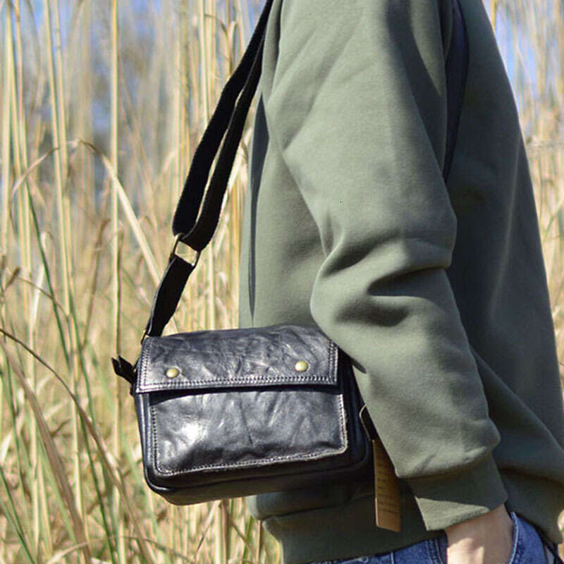 Men's Leather One-Shoulder Oblique Span Baotou Layer Cowhide Handmade Retro Small Backpack Japanese And South Korean Chest