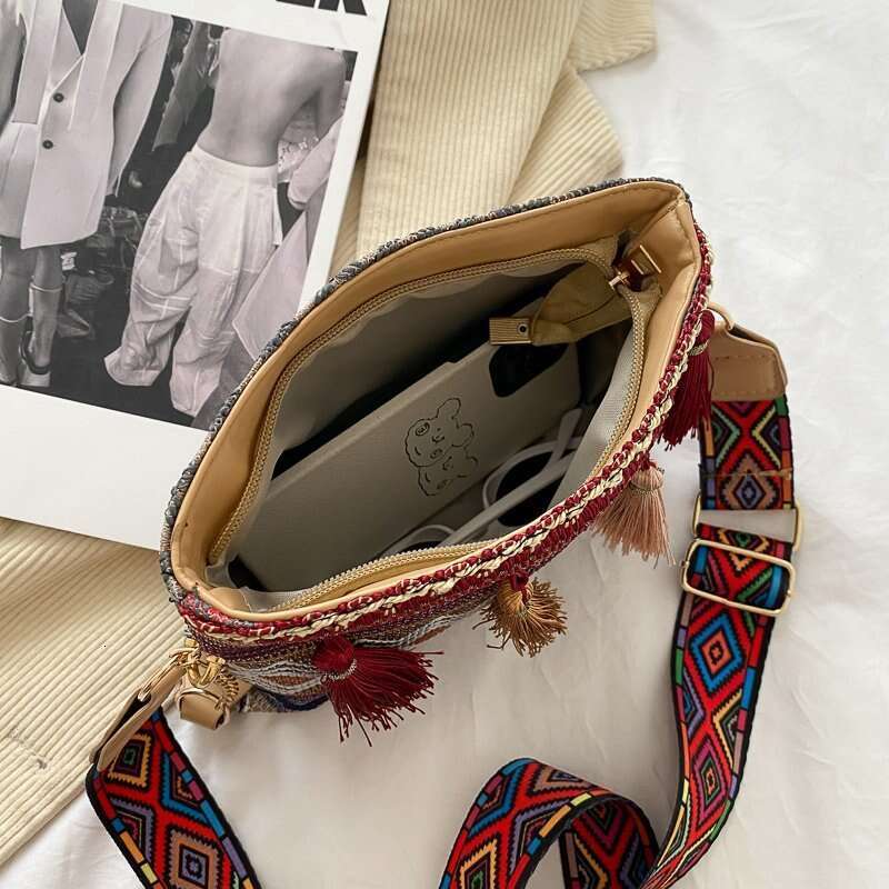 Women's 2024 New Tassel Fashion Ethnic Customs Colorful Single Shoulder Crossbody Bag