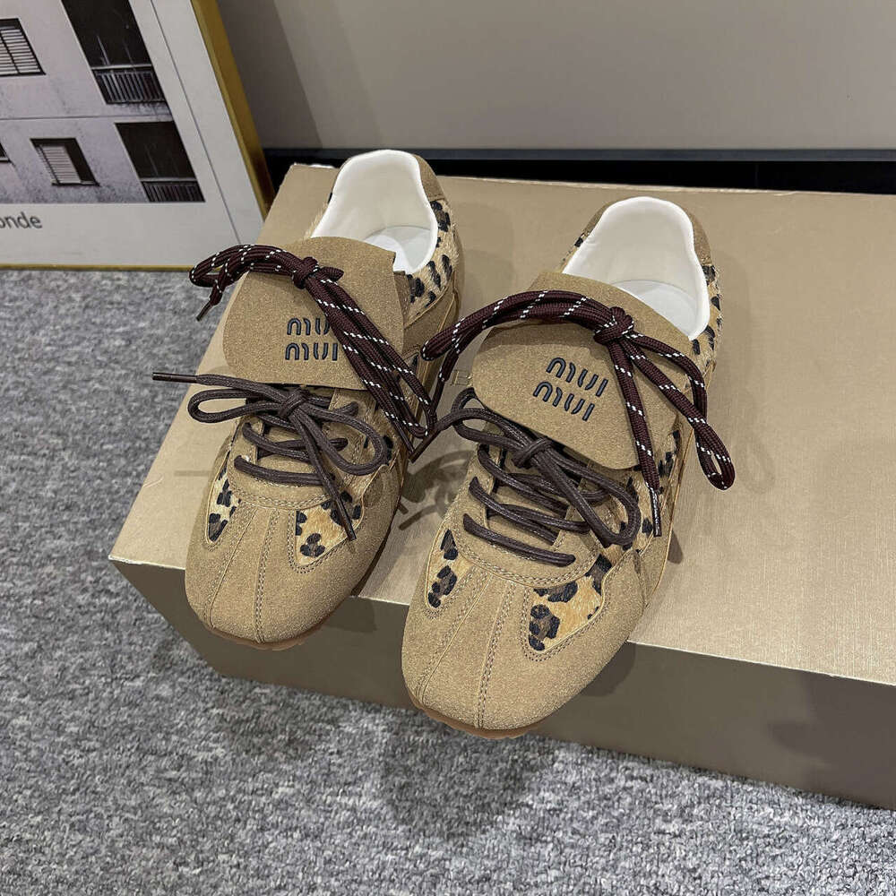 2025 Summer New Flat Flat German Training Women's Daily Life Leopard Pattern Designer Fashion Sports and Leisure Women's Shoes