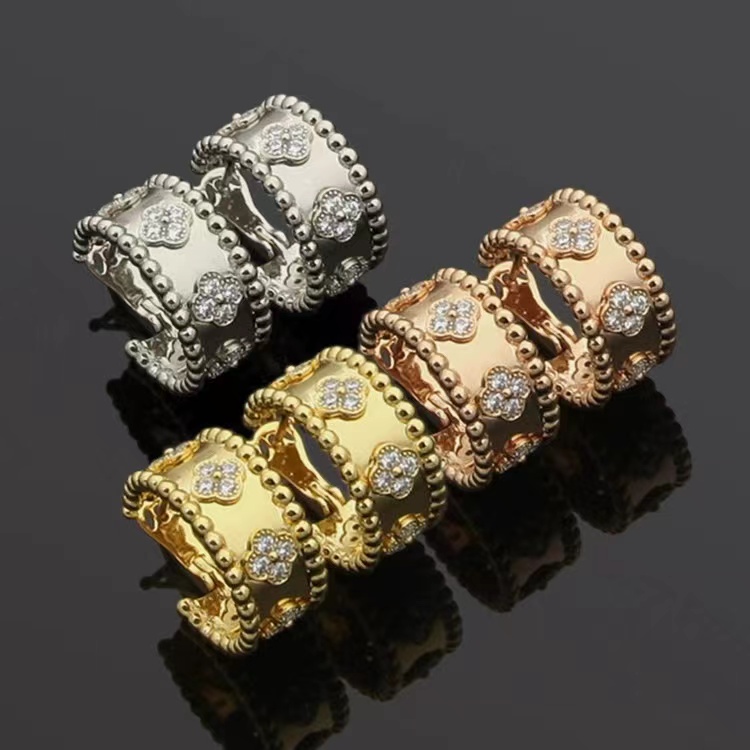Fashionable New Clover Earring Brand Luxury Kaleidoscope Hoop Earrings Classic 18K Gold Women's Earrings Designer Stainless Steel Jewelry Gift