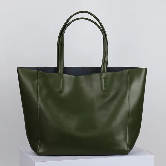 Customized Letter Genuine Leather Tote Large-Capacity Practical Versatile New Commuter Shopping Cowhide Large Bag Genuine Leather String BagVoyage