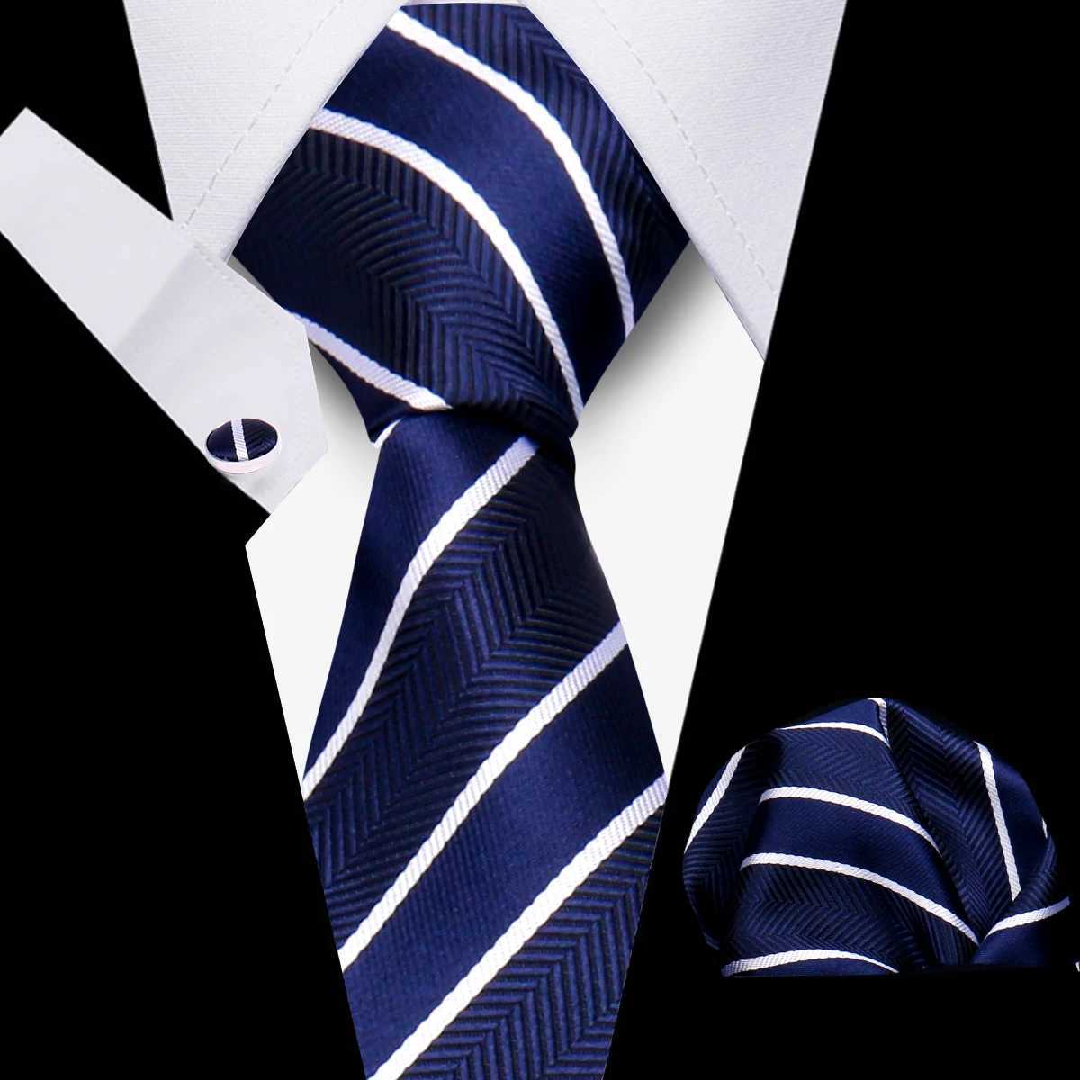 Luxurious Brand Designer Ties For Men Polyester Checkered Stripe Cufflinks Handkerchief Off Wedding Accories Necktie SetX241111