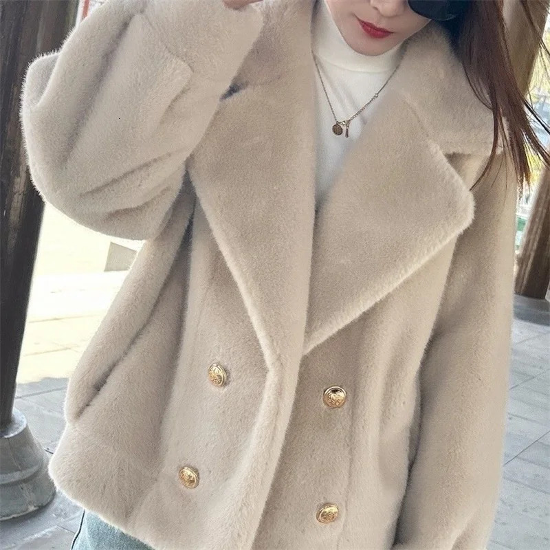 Fur One Coat Autumn Winter mink jacket womens Padded European high-quality jacket 241108