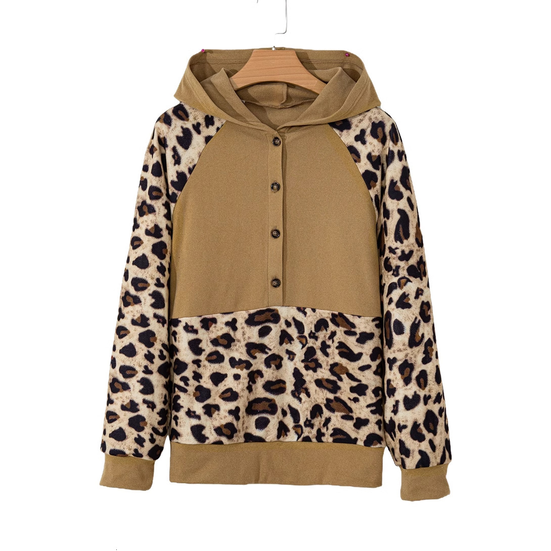 Designer's fashionable and versatile leopard print long sleeved top women, autumn new style pullover hooded sweatshirt for women