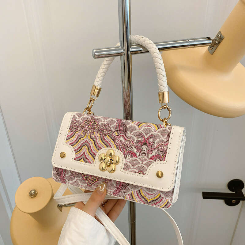 2024 Autumn New Embroidered Handheld Small Square for Women, Versatile Chinese Style Single Shoulder Crossbody Bag