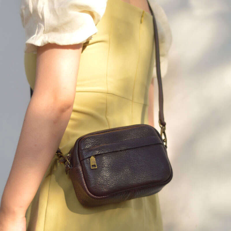 Leather Art Women's Handmade Top Layer Cowhide Vintage Vegetable Tanned Leather Small Square Crossbody Bag Mobile