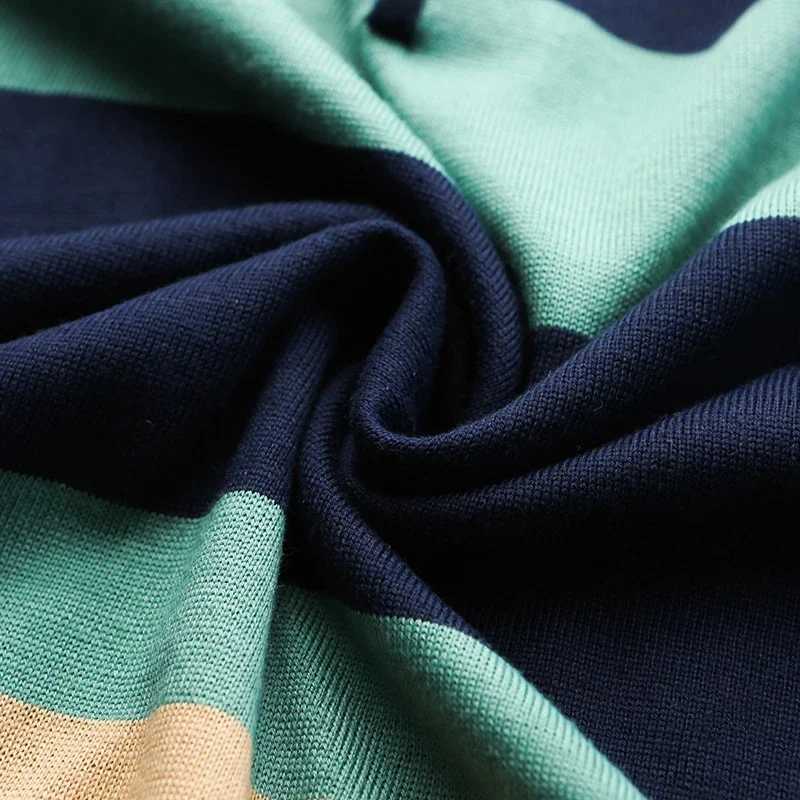 2024 Summer New Mens Knitted Stripe Short Sleeved POLO Shirt Comfortable and Cool Casual Fashion T-shirt XJ250617