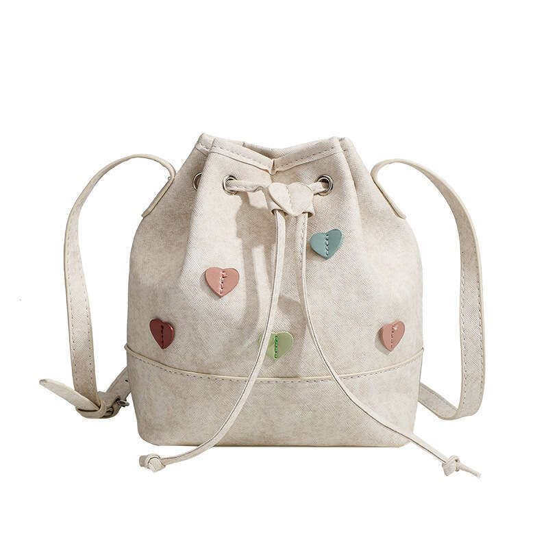 Small niche design, simple drawstring, versatile fashion, water bucket, love bag, outdoor crossbody bag