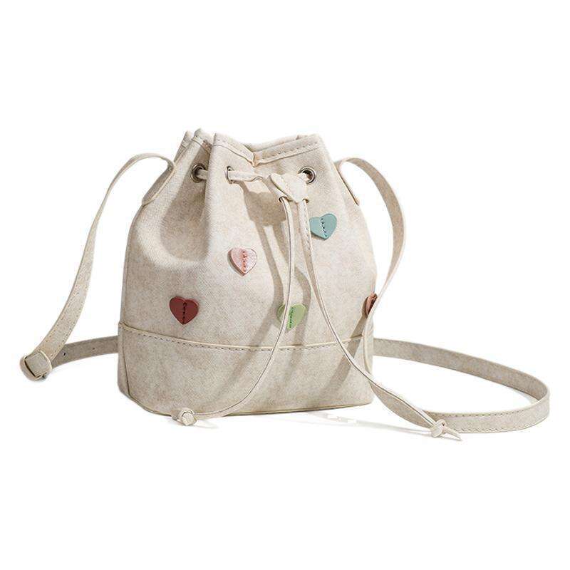 Small niche design, simple drawstring, versatile fashion, water bucket, love bag, outdoor crossbody bag