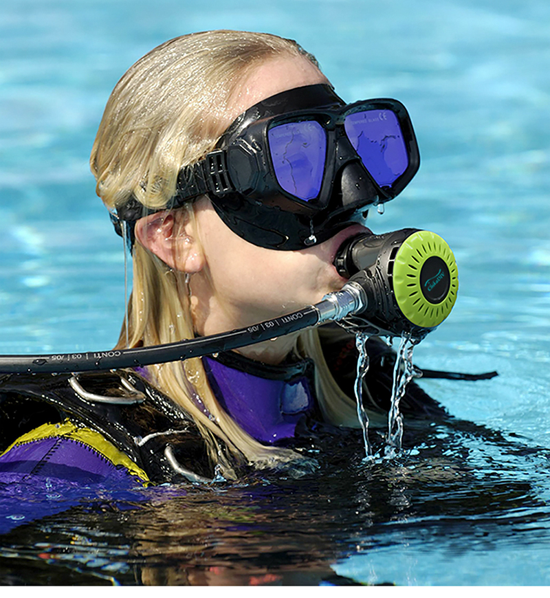 Chikadiv Scuba Diving Equipment/Gear Diving Bottle Cylinder Scuba Tank Underwater Breath Snorkeling Set Oxygen Tank Hand Pump