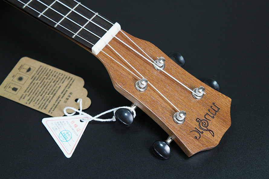 SevenAngel 26 inch Tenor Electric Ukulele Mahogany Mini Hawaiian 4 strings Guitar Rosewood Fretboard with Pickup EQ