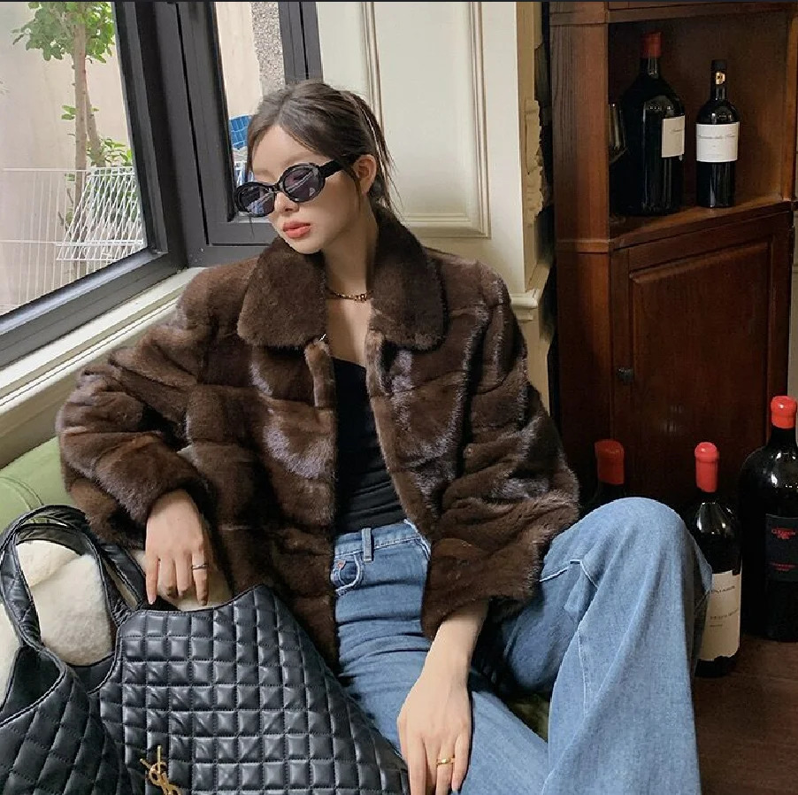 100% genuine mint fur coat for winter warmth and fashion in 241108