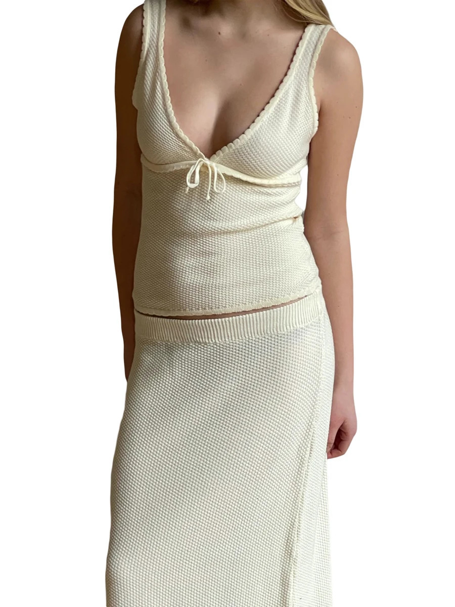 Women s Y2K Aesthetic Patchwork V-Neck Sleeveless Tank Tops Retro Grunge Slim Fit T-Shirts for Streetwear Fashion 240327