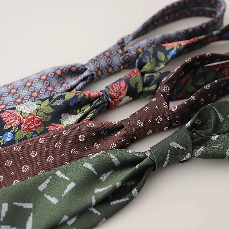 2024 New Design Green Brown Neckties 8cm Men Polyester Flower Neck Tie Young College Student Daily Wear Shirt Accories CravatX241111