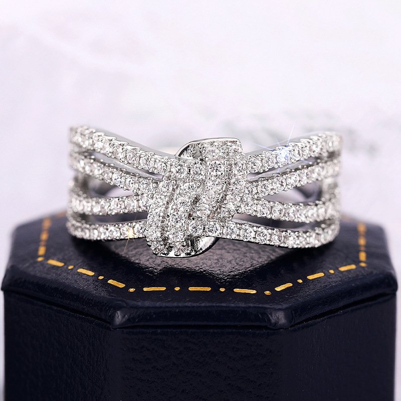 Wedding Rings Designer Geometric Multi-layer Cluster Rings Women's Sterling Silver Bow Diamond Rings White Crystal Solitaire Rings Exquisite Gift