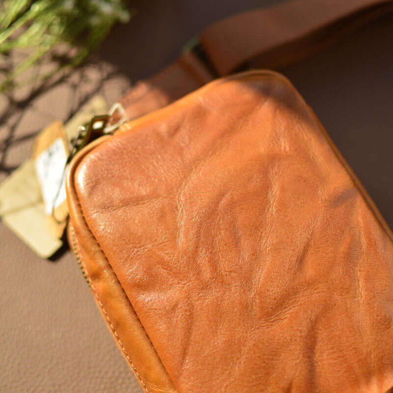 American Vintage Hand-Made Leather Crossbody Bag Male Daily Shopping Casual Handbag