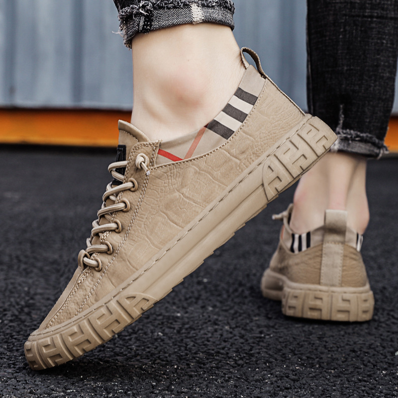 2025 New Designer Men's Old Beijing Cloth Shoes Outdoor Leisure Canvas Board Men's Single Foot Lazy Fashion Shoes Motorcycle Driving Bean Sh