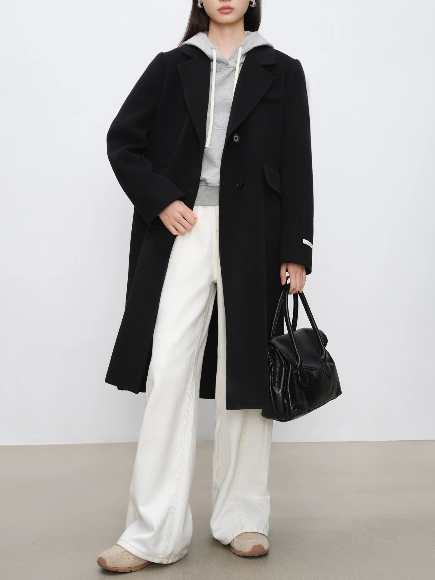 ZIQIAO Petite Size Black Shoulder Cashmere Wool Womens Coat Winter Clothing High end Coat Casual Loose 24ZQ94315 241108