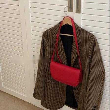 autumn winter new versatile wine red one shoulder underarm bag simple women's bag leisure cross saddle bag 241115