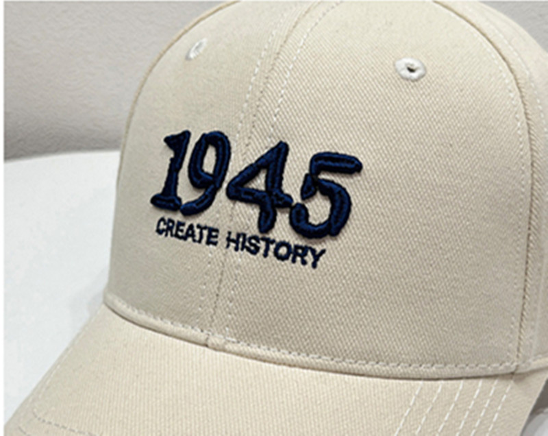 Free shipping New Designer Baseball caps hat Men Women fitted hats Luxury embroidered baseball cap Sun Hats Adjustable cap B-9