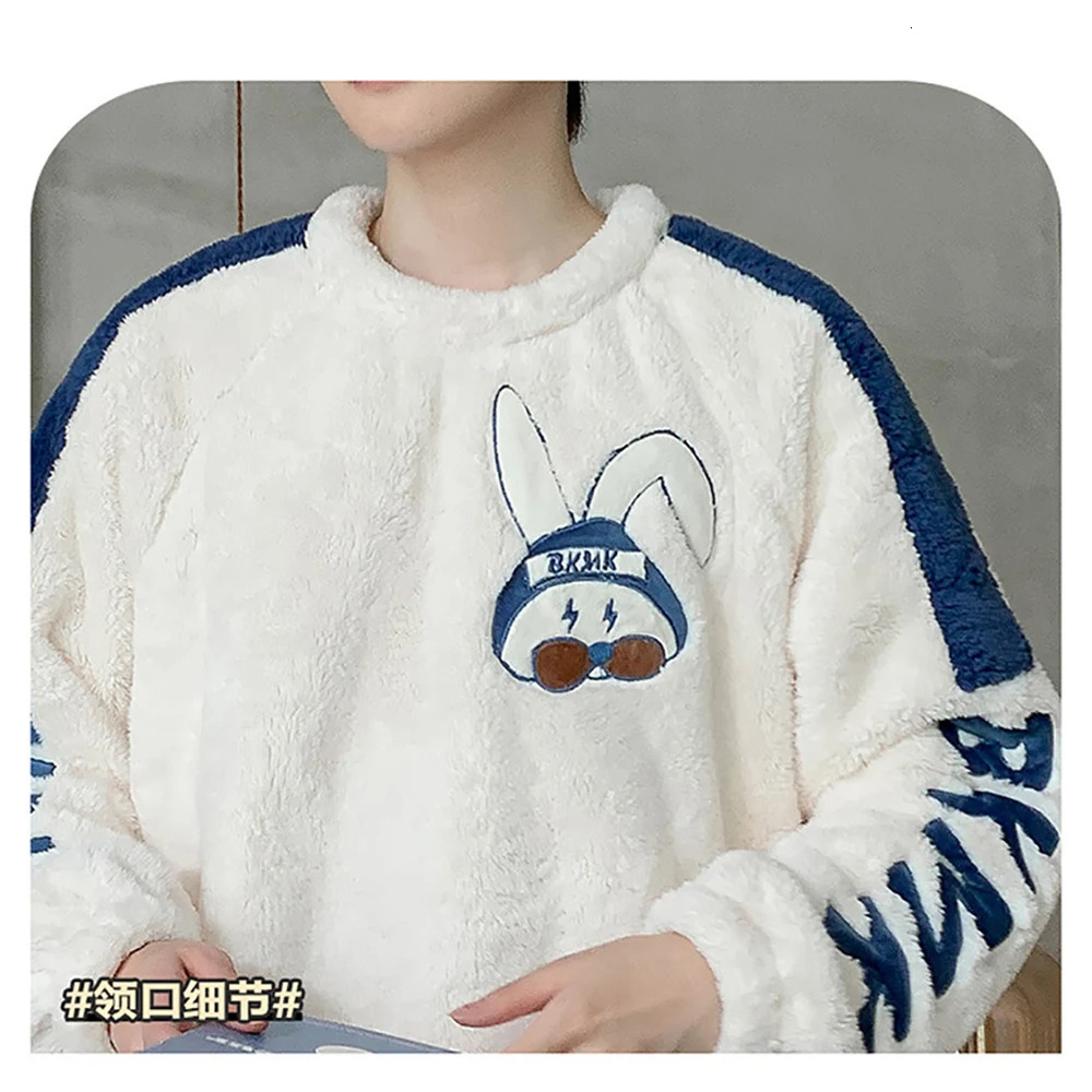 Fashion Cartoon Winter Men O Neck Sleepwear For Sleeping Thicken Plush Flannel Warm Pamas Set Comfortable Soft Pyjamas Homme 241111 B3