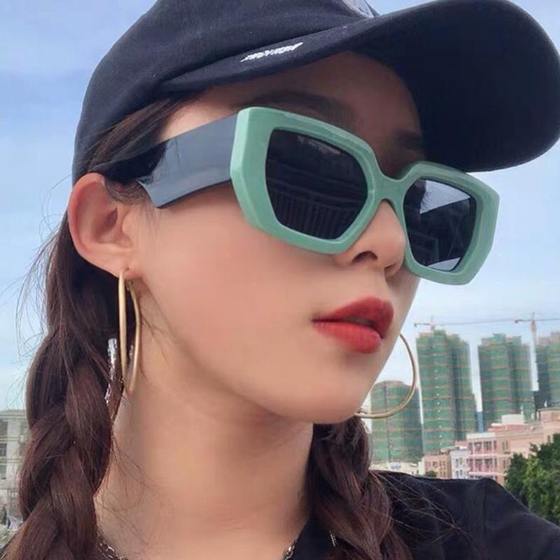 New Oversized Thick Frame Sunglasses Women Men Vintage Square Sun Glass Modern Shades Retro Male Female Sunnies Driving Goggles