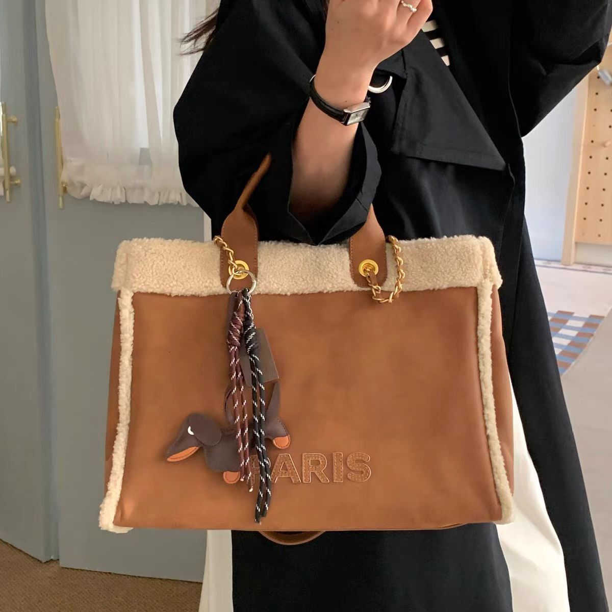 Ladies Fashion Shoulder Bag Women's Handbag New Style Retro Plush Autumn Winter Handbags High Quality Bags Trend Y2k Feather BagVoyage