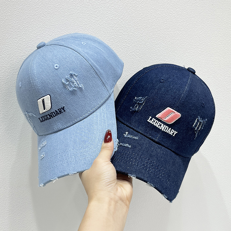 Free shipping New Designer Baseball caps hat Men Women fitted hats Luxury embroidered baseball cap Sun Hats Adjustable cap M-13