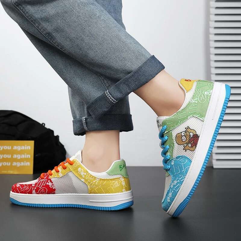 New Summer Breathable Versatile Mesh Sports for Men Women Fashionable and Personalized Couple Running Shoes