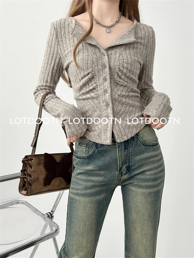 LOTDOO Autumn Womens Lace Button Front Collar Long Sleeve Korean Y2k Style Ultra Thin Knitted T-Shirt 241111